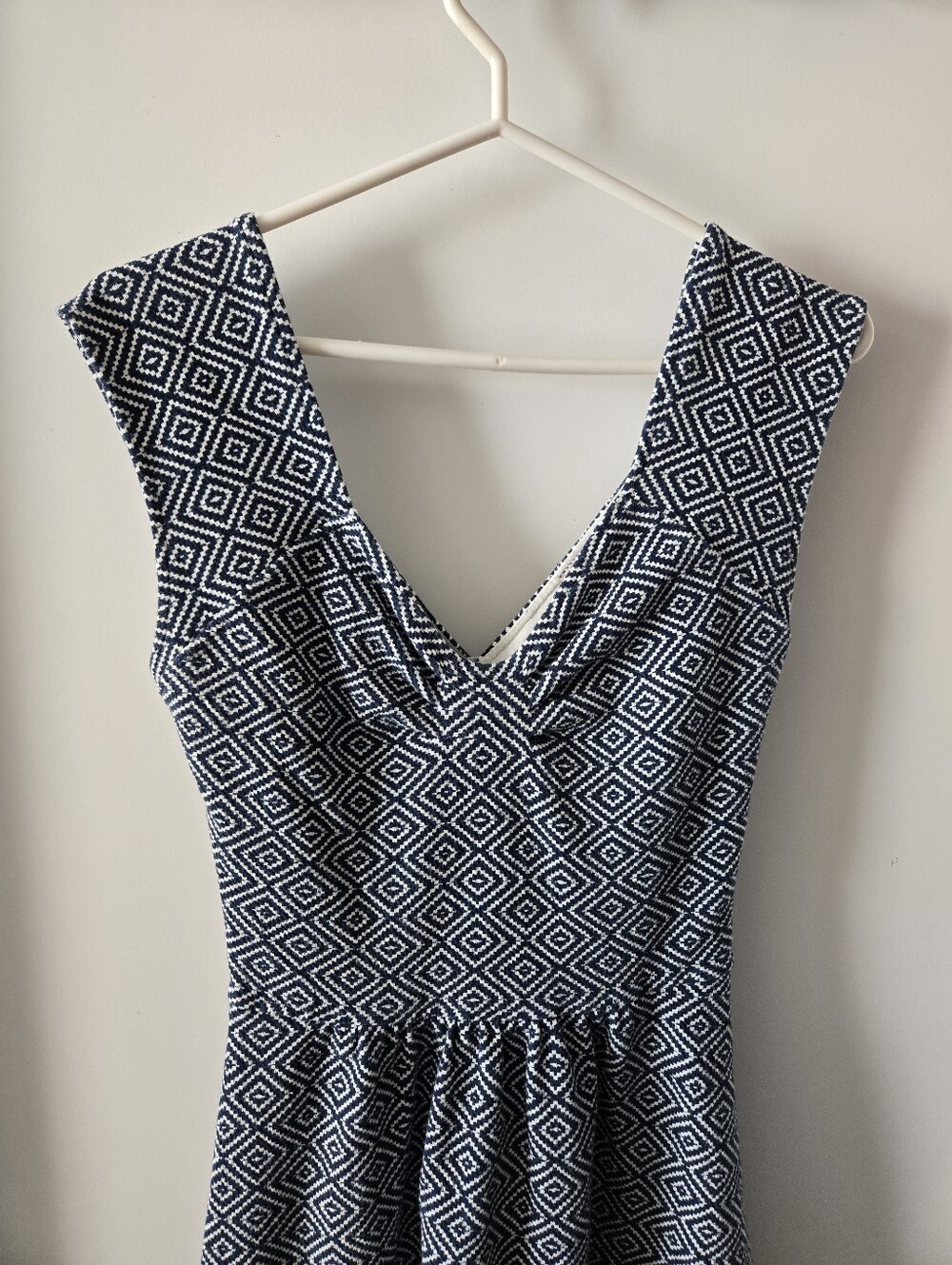 Anthropologie Postmark Matile Geometric Print Criss Cross Back Dress - Picture 3 of 10